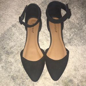 Women’s black suede flats